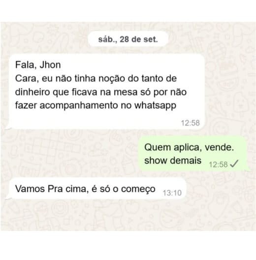 Conversa de WhatsApp de cliente sobre acompanhamento no WhatsApp
